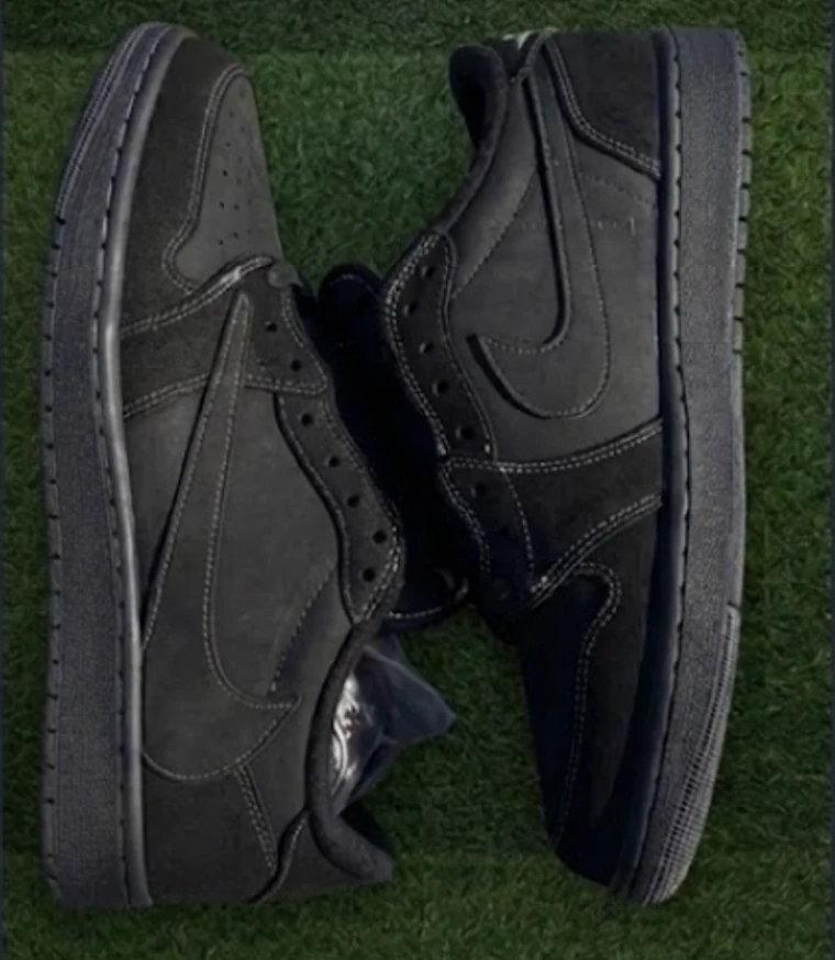 Black Air Jordan 1 Low sneakers